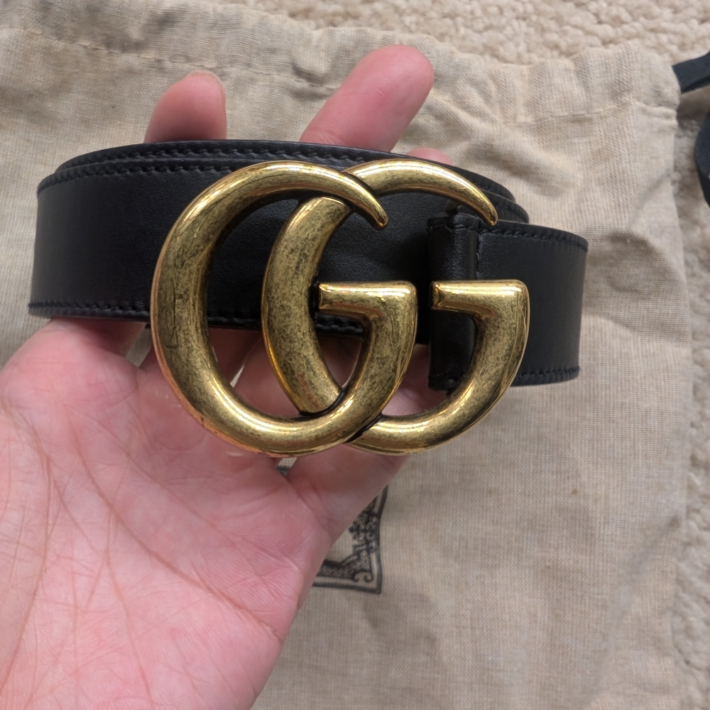 Gucci Black Belt with Gold GG Buckle Size 85